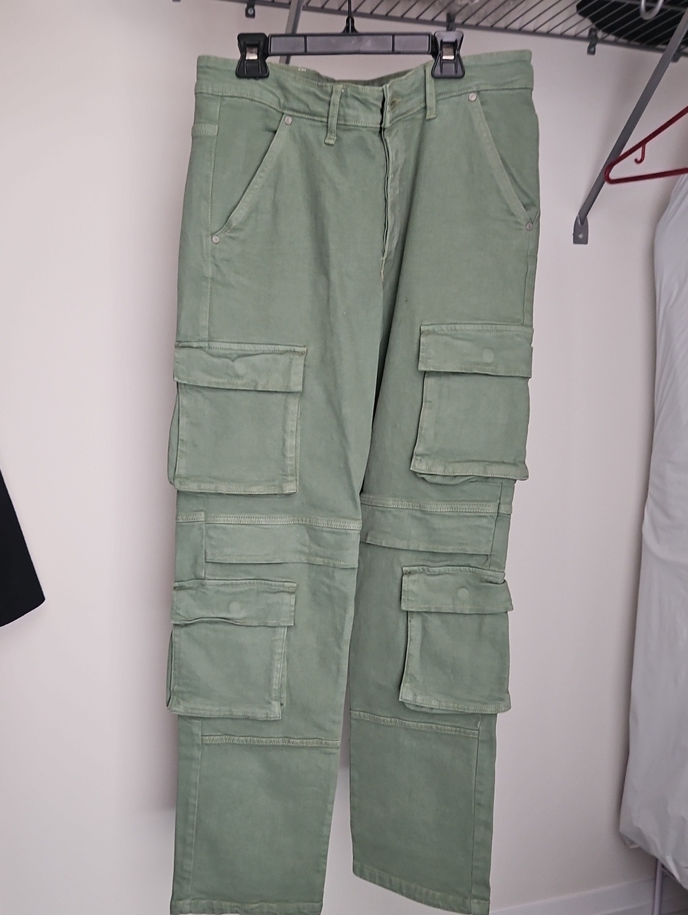 Boohoo Man Men's Olive Green Multi-Pocket Cargo Pants